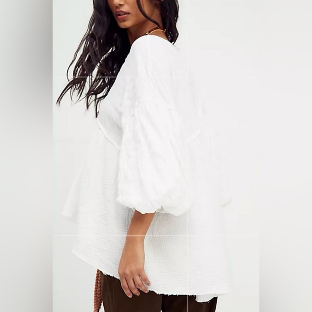 FP We The Free Flower Power White V-Neck Textured Gauze Raw Hem Top size S EUC - Picture 4 of 15